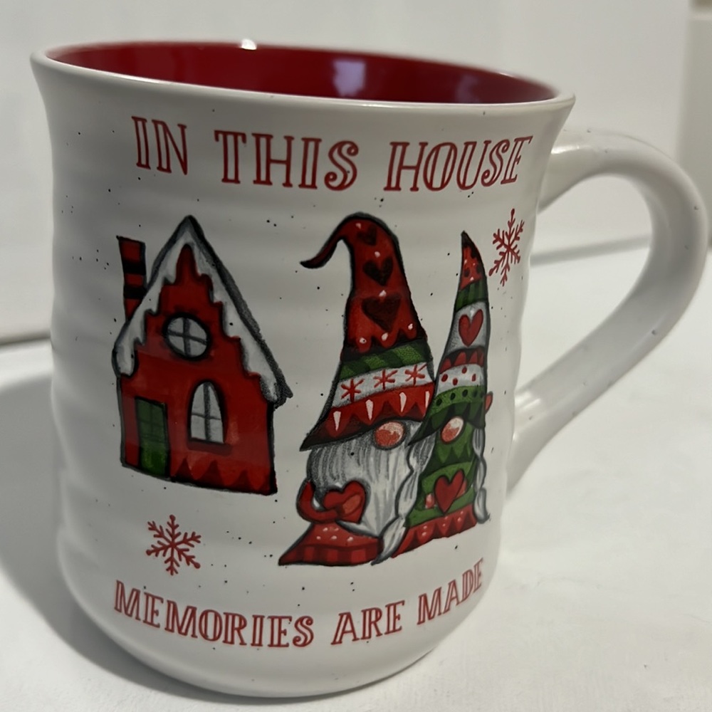 💥3/10 Sale - Peppermint & Pine Gnome Ceramic Holiday Mug - Picture 3 of 7